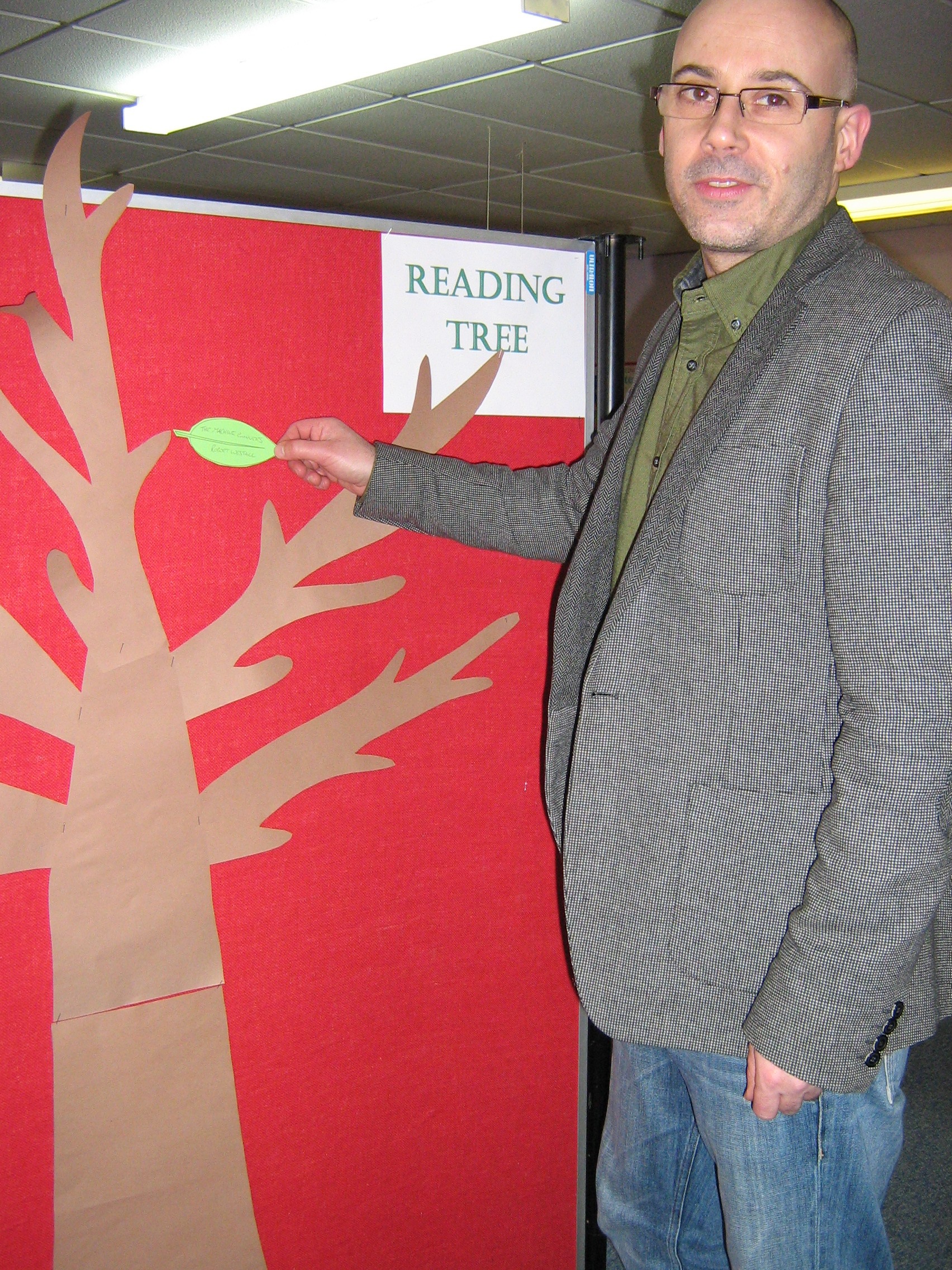 Keith Gray launches BODA Reading Tree